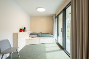 KOMA MODULAR vstupuje do bytové výstavby. (Bytový dům od KOMA MODULAR)