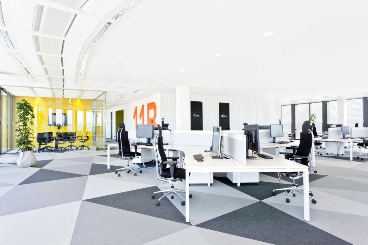 VRTIŠKA • ŽÁK, Interiéry společnosti Avast – foto