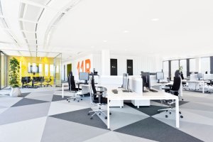 VRTIŠKA • ŽÁK, Interiéry společnosti Avast – foto