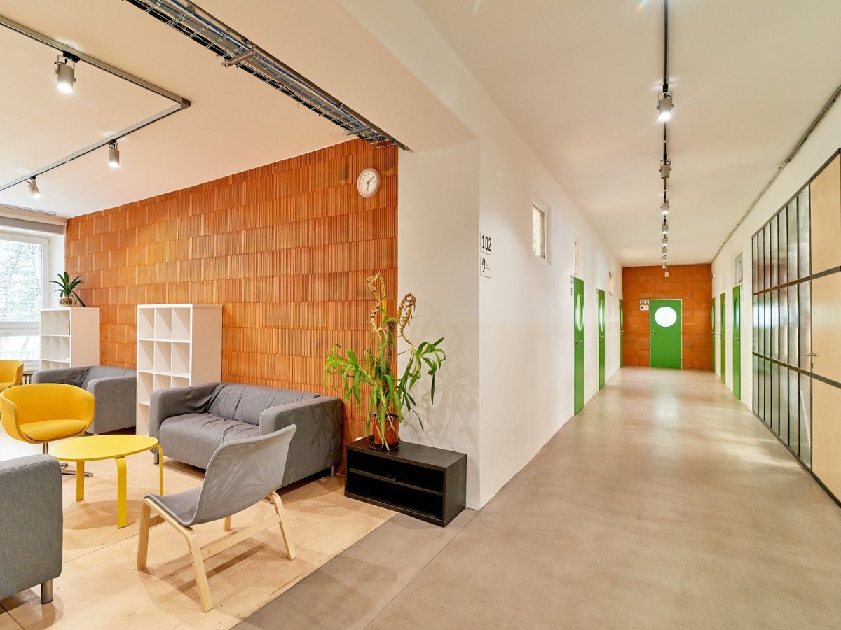 Gymnázium C. S. Lewisa, Kleinert Creative House
