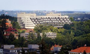 Sloužil jako luxusní ubytovací komplex pro zahraniční delegace.