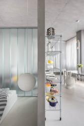 Slovenští architekti Richard Kilo a Matej Honč zrekonstruovali byt v původním kancelářském domě v Bratislavě