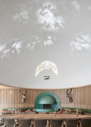 Návštěvní pavilon v národním parku Hoge Veluwe od dvou architektonických kanceláří De Zwarte Hond a Monadnock