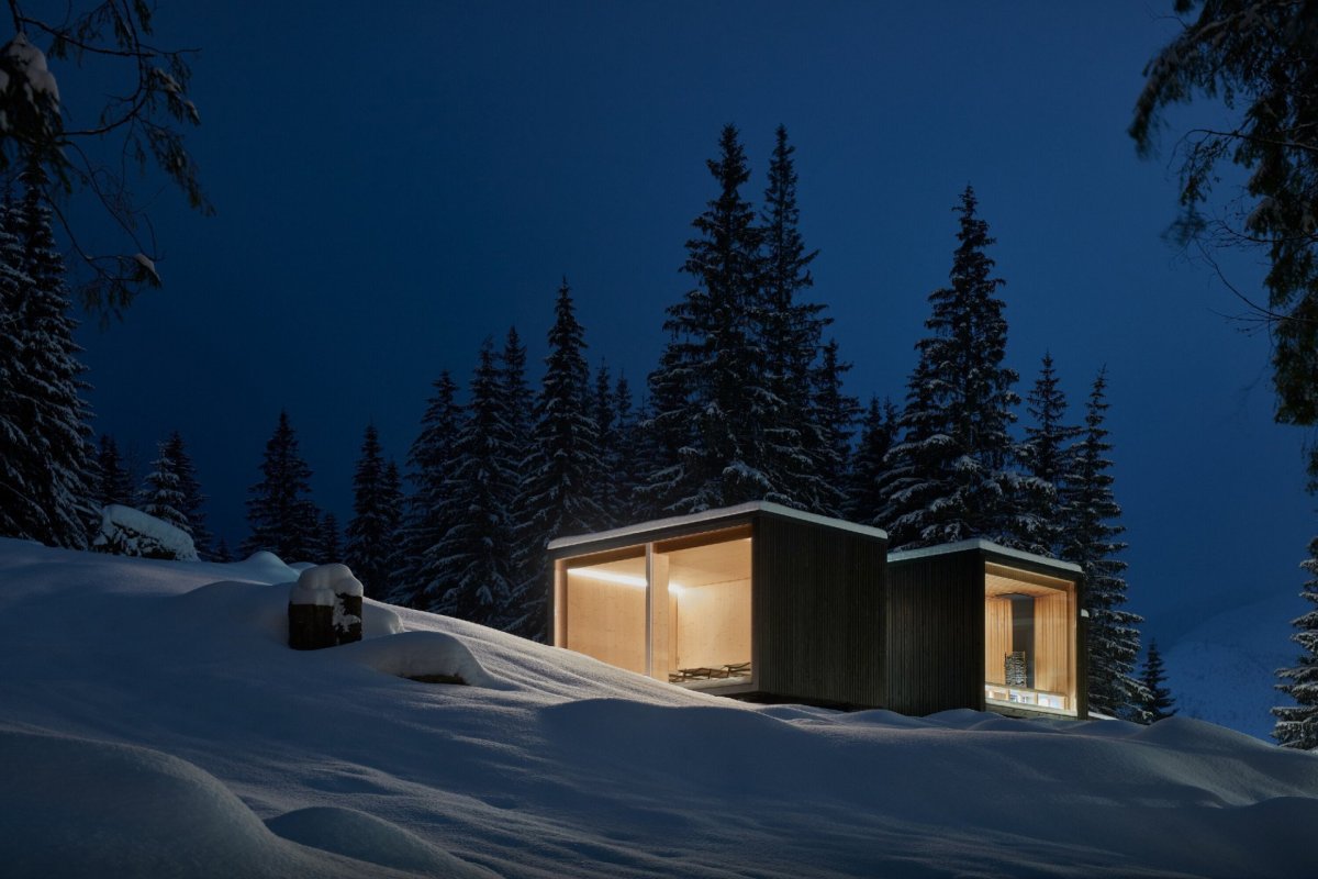 Sheltre pre hotel Bjornson, Ark-shelter / Michiel De Backer, Viktor Mikovčák, Martin Mikovčák