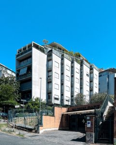 Vincenzo Monaco, Amedeo Luccichenti - Palazzina Antares, 1948-1951. Ulice: via di San Valentino 4