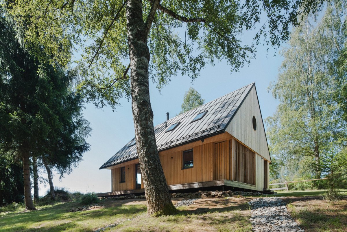 Rekreační chata na Lipně od architektů z Les Archinautes
