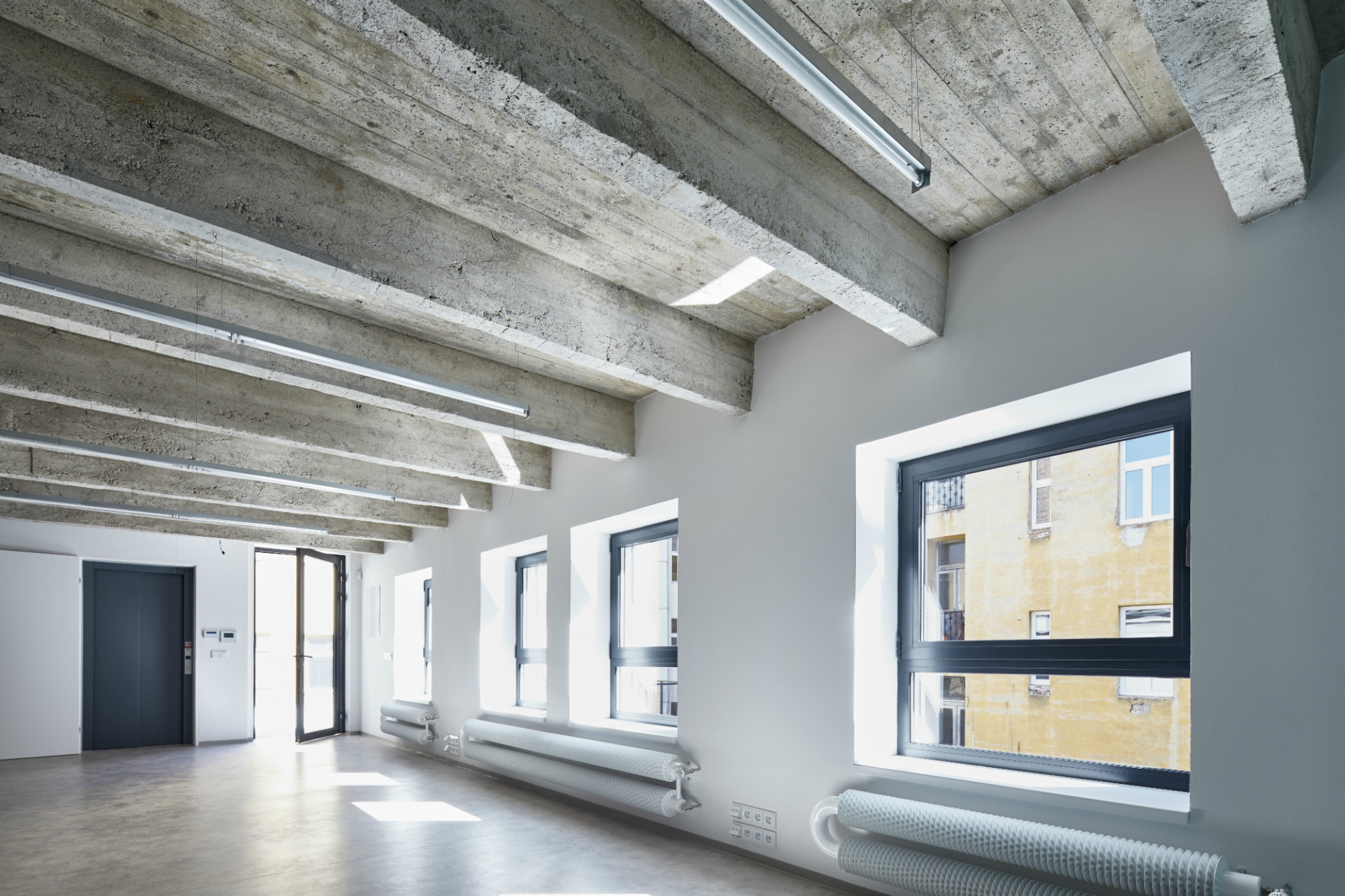 Bývalá Výrobna uzenin v Nuslích, Atelier Hoffman