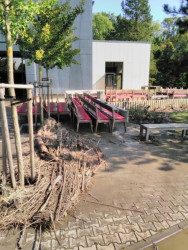 Pohled do smuteční síně po povodních na podzim 2024 (Interiér smuteční síně; Atelier 38)