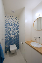 Mooza architecture, Byt na modré vlně – foto