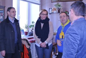 KOMA for World, Ubytovací zařízení pro Otchiy Dim, Stanislav Martinec a Martina Konecká při slavnostním otevření v Petrivske - foto