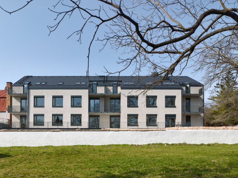 Bytový dům Komenského v Lysé nad Labem od Stempel Tesař architekti