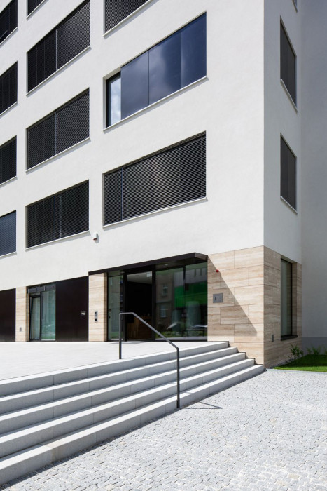 ov-a, Rekonstrukce a dostavba administrativní budovy Verona – foto