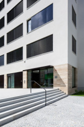 ov-a, Rekonstrukce a dostavba administrativní budovy Verona – foto