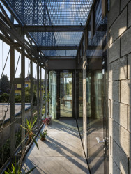 Dům v ocelovém korzetu, Jan Šépka /Šépka architekti/