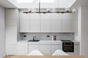 Iveta Langerová architekti navrhli rekonstrukci pražského rodinného domu, který se otevírá zeleni