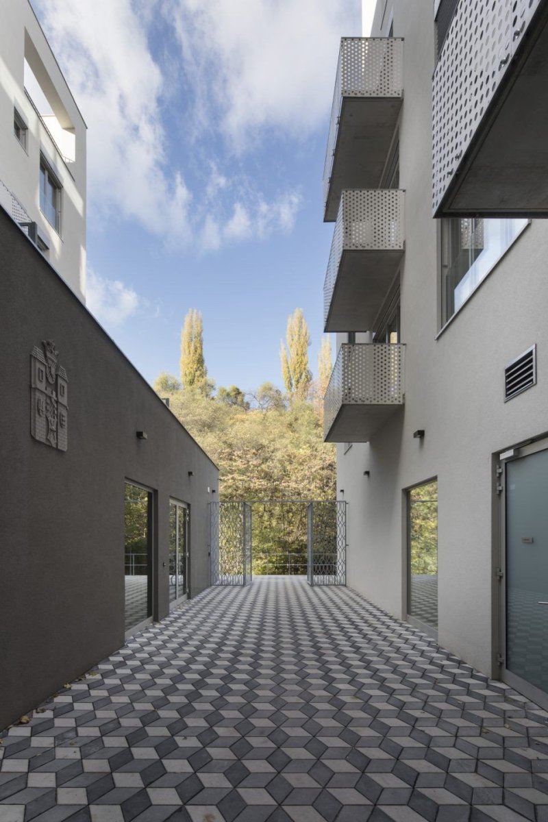 Bytový dům na Žižkově, A.LT ARCHITEKTI v.o.s.