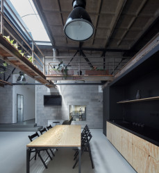 Konverze průmyslového objektu na kreativní prostor Barevna