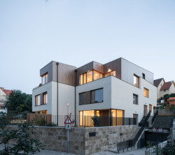 Brněnští architekti z ateliéru SENAA zrealizovali viladům v Praze
