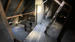 Stav podkroví před rekonstrukcí (Rekonstrukce podkroví, totalbrutal a svobodová blaha)