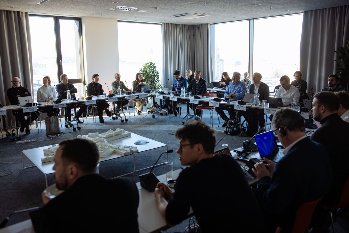 Zasedání mezinárodní poroty soutěže 20. února 2025