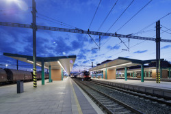 Nové zastřešení nástupišť na pardubické nádraží dodala společnost Egoe.