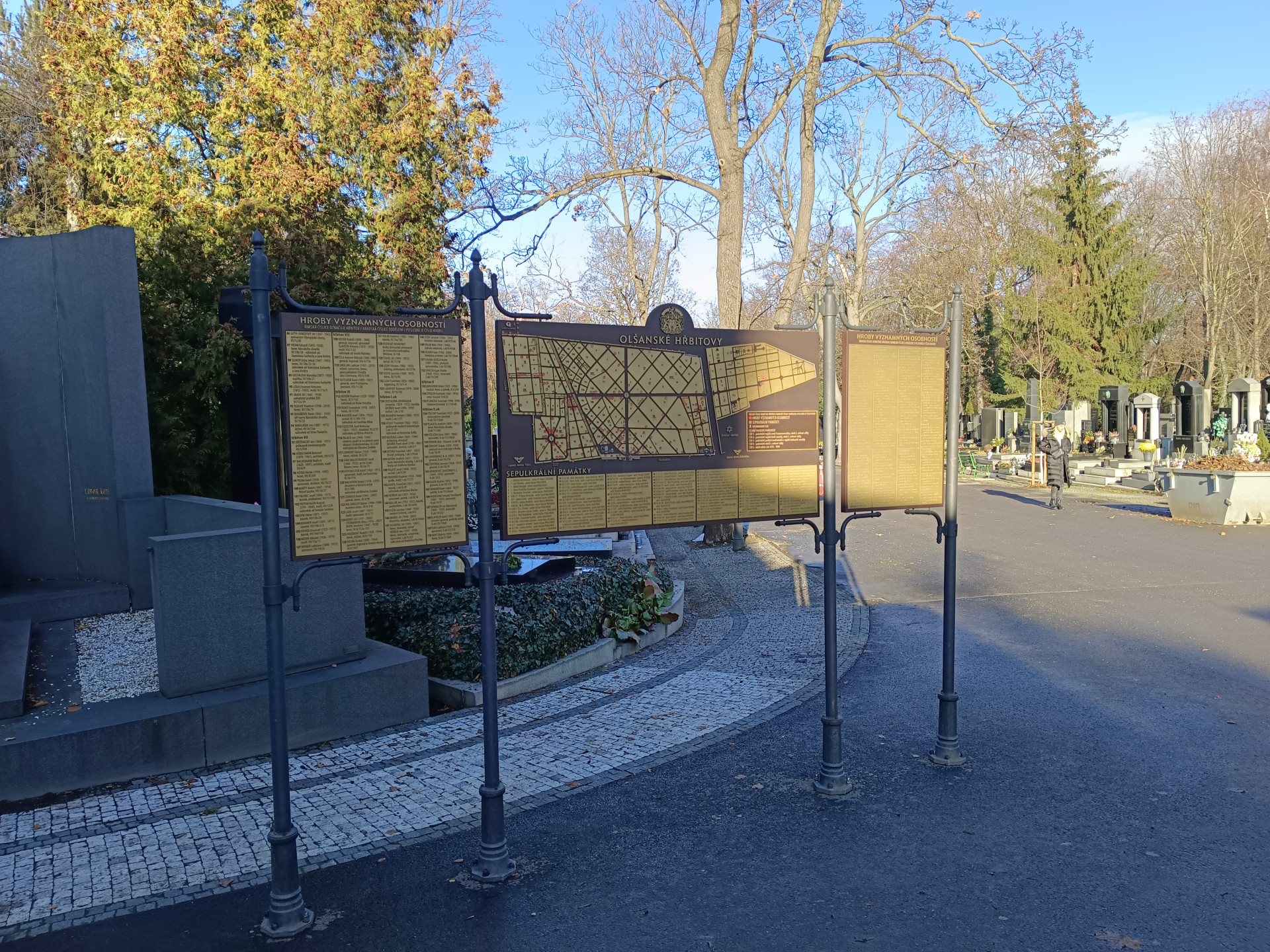 Do 15. 2. 2024 je možné posílat návrhy do soutěže o nový orientační systém a mobiliář na pražských hřbitovech.