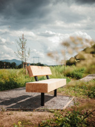 městský mobiliář na zemních vrutech