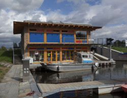 Vltavská vodní cesta - kapitanát České Vrbné - foto