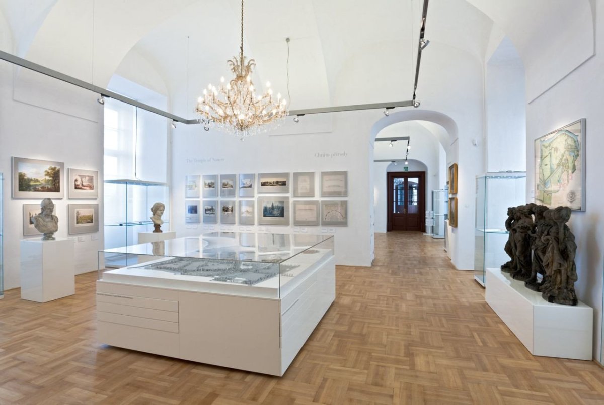 Architekti DRNH, NCZK, Arcibiskupský zámek v Kroměříži, Kabinet zahradní kultury, expozice v 2. NP – foto