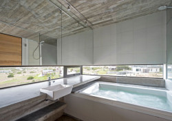 Luciano Kruk arquitectos, Golf House / Casa Golf – foto