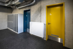 Praha má nový zimní stadion ICEARENA Kateřinky. Celkem se zde uplatnilo asi 1500 m² keramických obkladů RAKO.