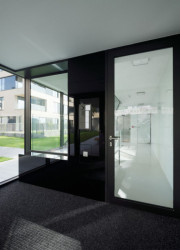 SCHINDLER SEKO ARCHITEKTI, Bytový soubor Triangle – foto