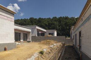 Kolonie rodinných domů na východním Slovensku se staví z pórobetonu Ytong