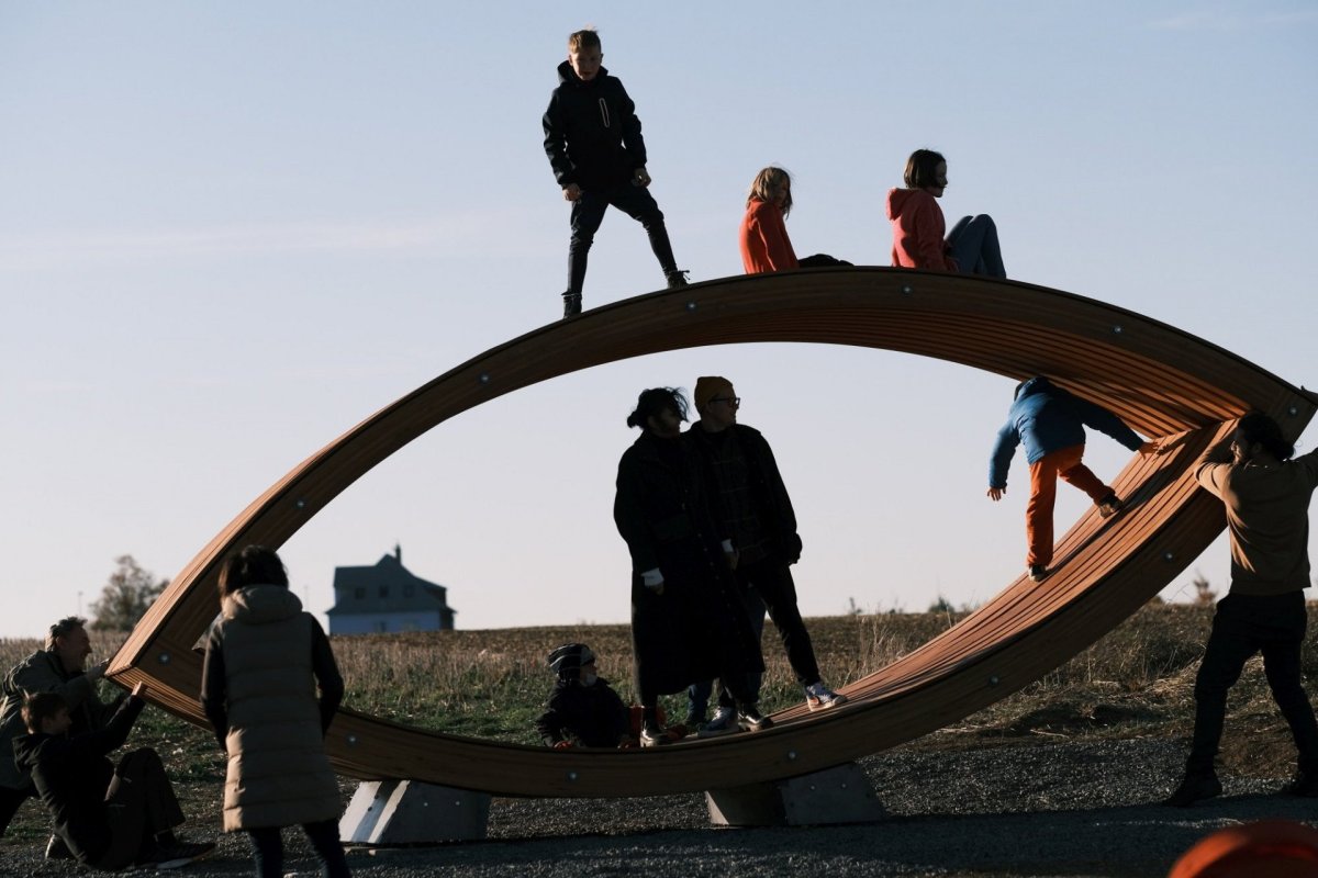 Nebušické Oko od studentů Fakulty architektury ČVUT z ateliéru Seho-Poláček