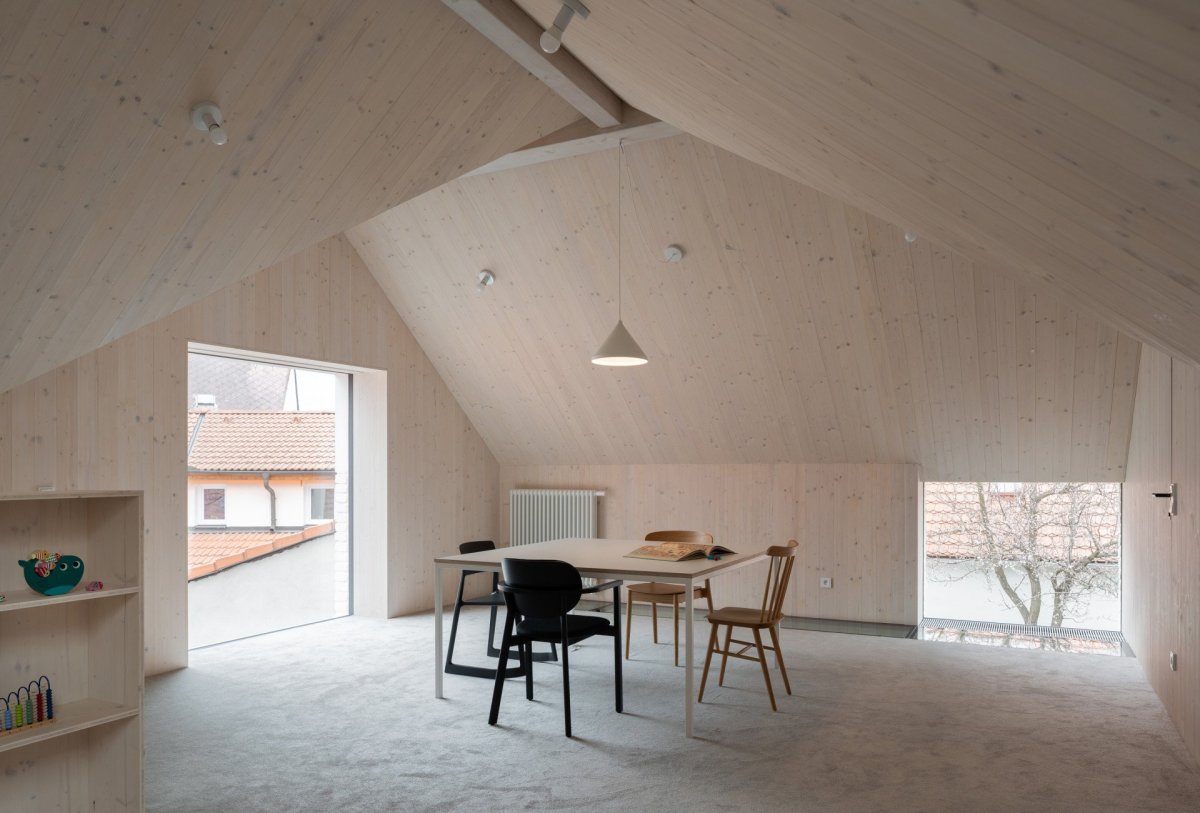 Rodinný dům v Trhových Svinech od ateliéru 111 Architekti