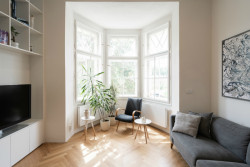 Byt s arkýřem, Studio COSMO.