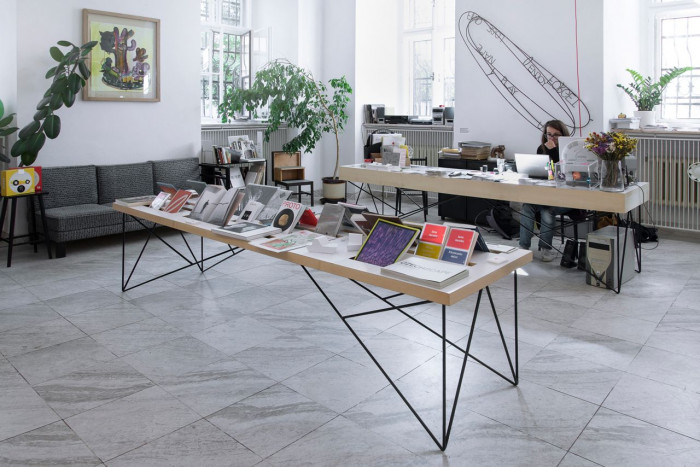 Mjölk architekti, Bookstore Artmap – foto