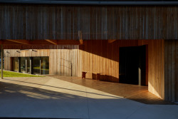 Proměna hospodářské usedlosti s mlýnem na Slovensku od RDTH architekti