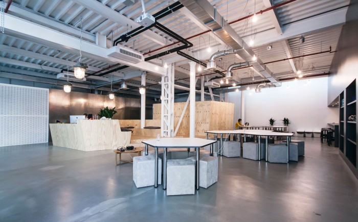 majo architekti, Kanceláře Apiary – foto