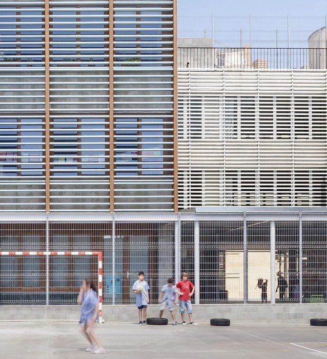 Škola v Barceloně od Harquitectes