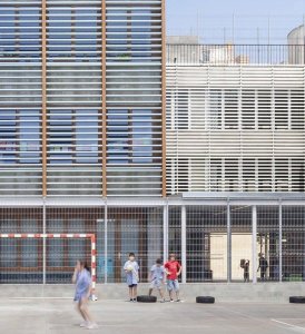 Škola v Barceloně od Harquitectes