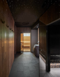 Aparthotel Sv. Vavřinec v Peci pod Sněžkou, ov-a/Jiří Opočenský, Štěpán Valouch