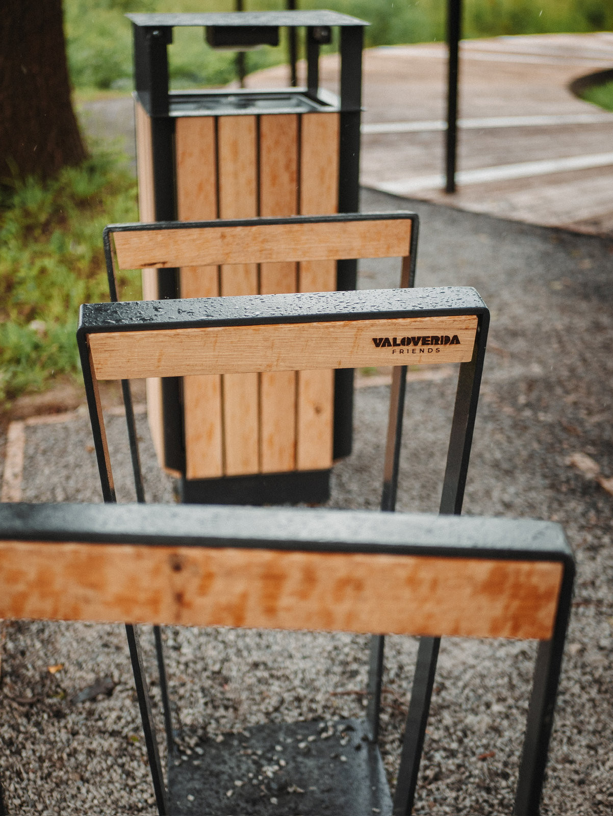 Městský a vesnický mobiliář VALOVERDA