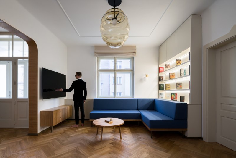 S Dejvickou noblesou, No Architects / Jakub Filip Novák, Daniela Baráčková, Barbora Jelínek