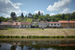 Rodinný dům v údolí Dyje ve Znojmě od Kuba & Pilař architekti