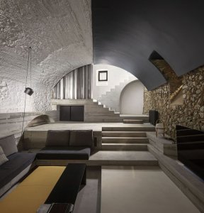 Venkovský dům ve vesnici Cruïlles od Majoral Tissino Architects