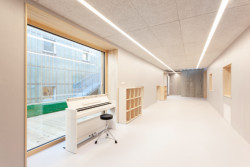 Mateřská škola ve Vratislavicích nad Nisou, Petr Stolín a Alena Mičeková