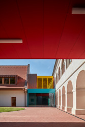 Rekonstrukce a rozšíření Základní školy Vřesovice, Public Atelier, studio FUUZE/ Jiří Markevič, Jaroslav Sedlák