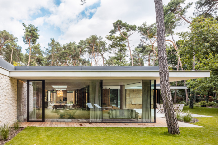 Rodinný dům v severočeské Lhotě od Ateliéru Kunc Architects