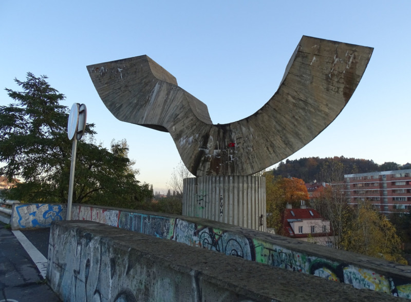 Socha Rovnováha, Josef Klimeš, 1989-1990